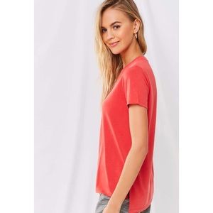 Vented high low tshirt in coral red
